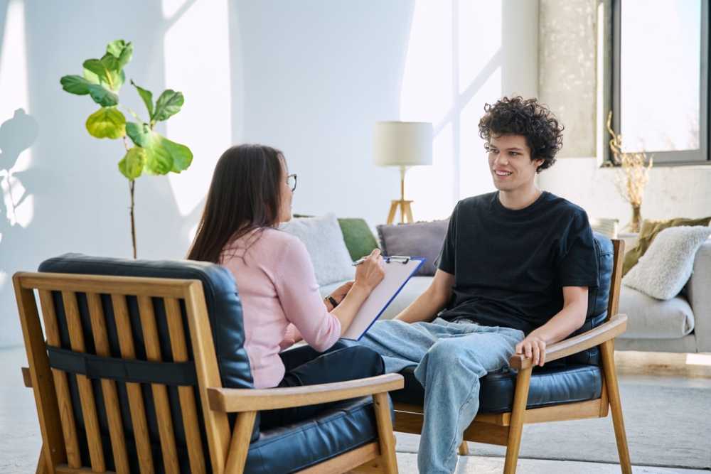 What Are The Benefits Of Choosing A Downtown Beverly Hills Rehab? 3 downtown bh addiction treatment therapy